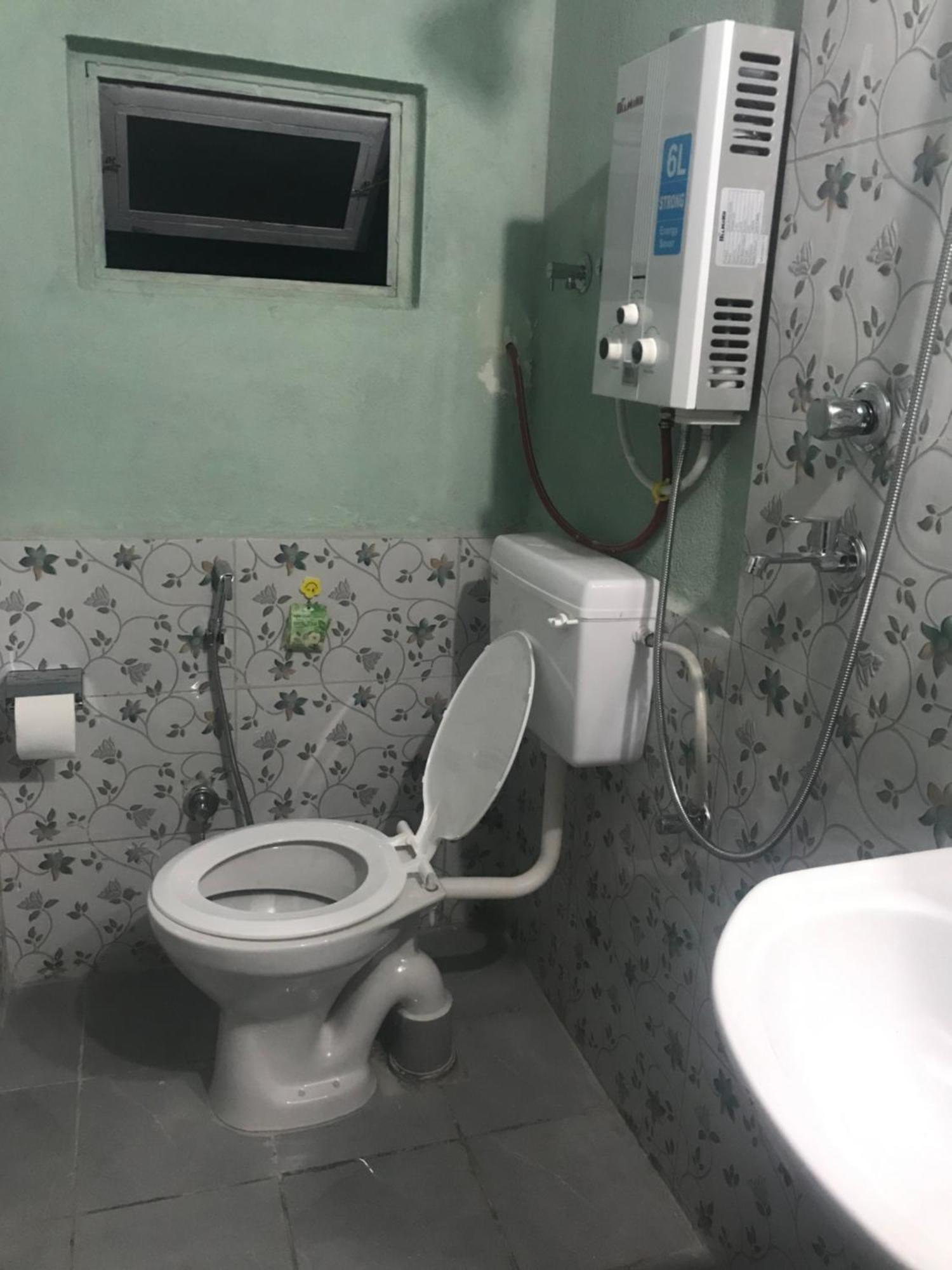 Sunrise Point Homestay ناغاركوت المظهر الخارجي الصورة